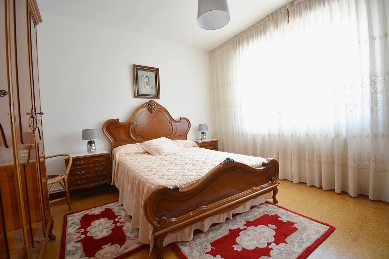 Casa Con Jardin En Vilanova De Arousa 庞特维德拉 外观 照片